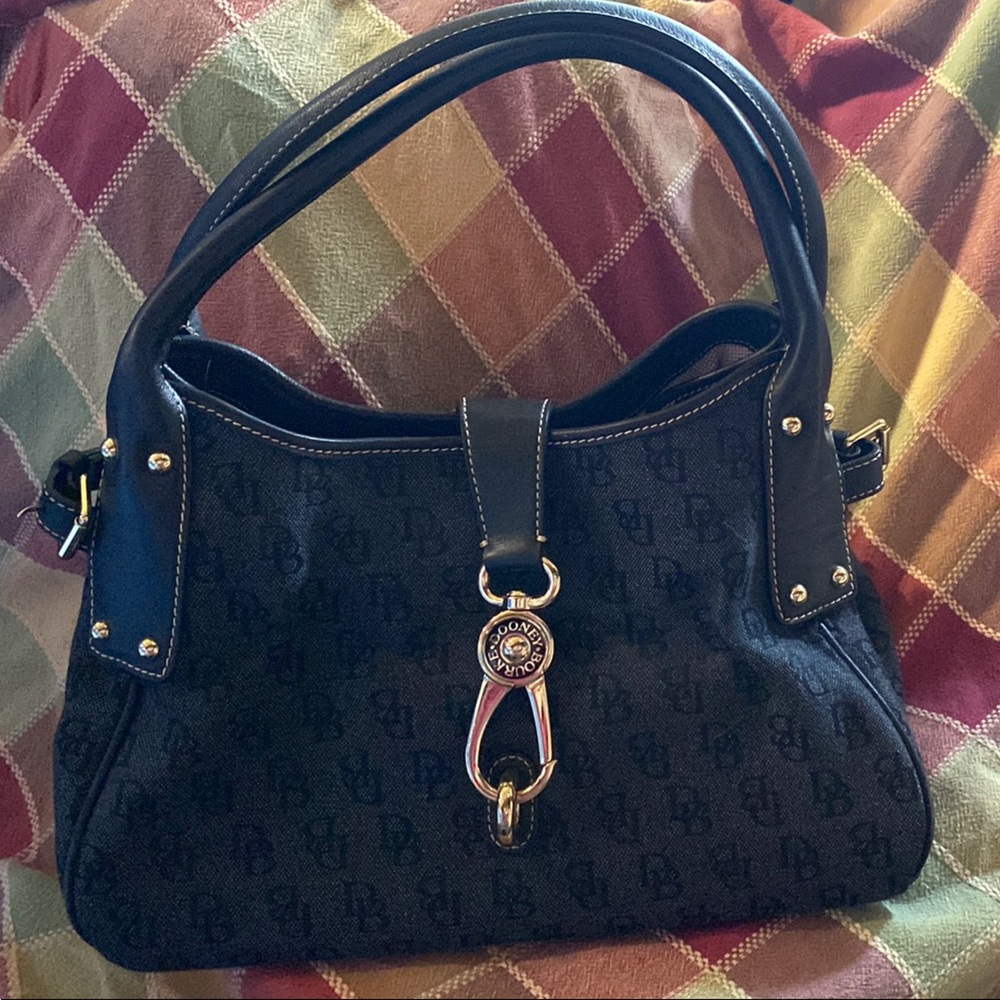 Dooney and Bourke Elegant Black Monogram Shoulder Bag